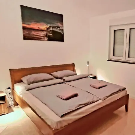 Alma Apartment